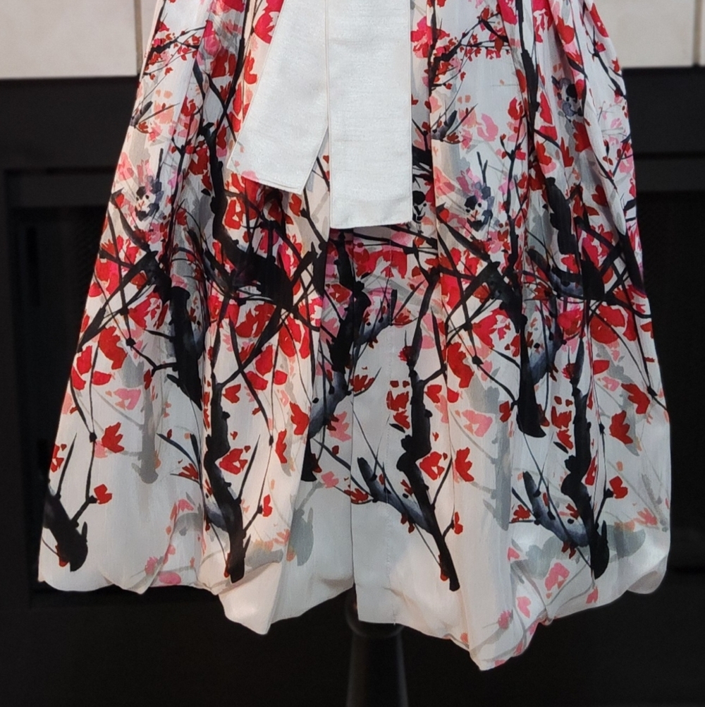 Samuel Dong Red White Cherry Blossoms Wired Double Collar Zip Front Dress - Picture 4 of 5